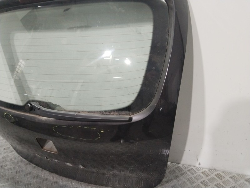 Recambio de porton trasero para seat altea (5p1) 1.9 tdi referencia OEM IAM 5P0827024  