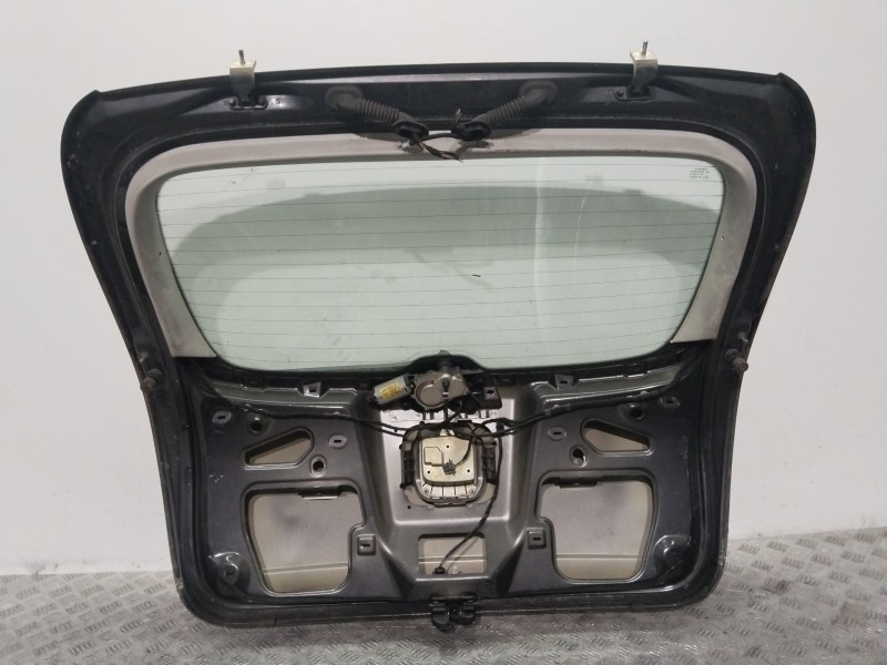 Recambio de porton trasero para seat altea (5p1) 1.9 tdi referencia OEM IAM 5P0827024  