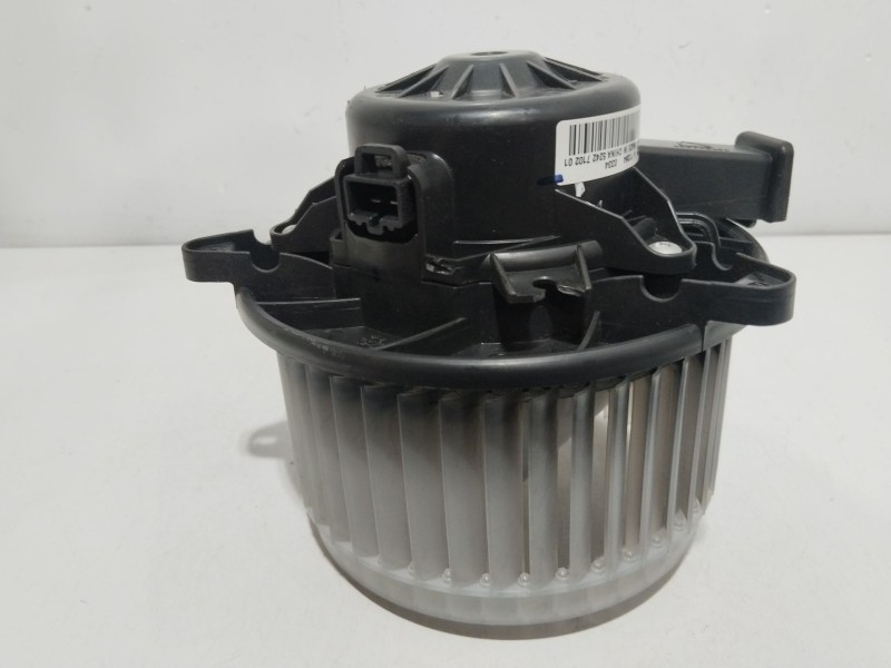 Recambio de motor calefaccion para chevrolet cruze hatchback (j305) 1.7 d referencia OEM IAM 5242710201  