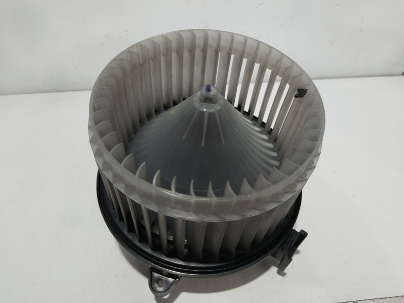 Recambio de motor calefaccion para chevrolet cruze hatchback (j305) 1.7 d referencia OEM IAM 5242710201  