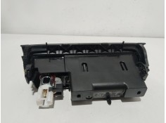 Recambio de cenicero para volkswagen passat b6 (3c2) 2.0 tdi referencia OEM IAM 3C0863284   2