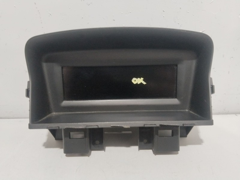Recambio de pantalla multifuncion para chevrolet cruze hatchback (j305) 1.7 d referencia OEM IAM 95192371G  