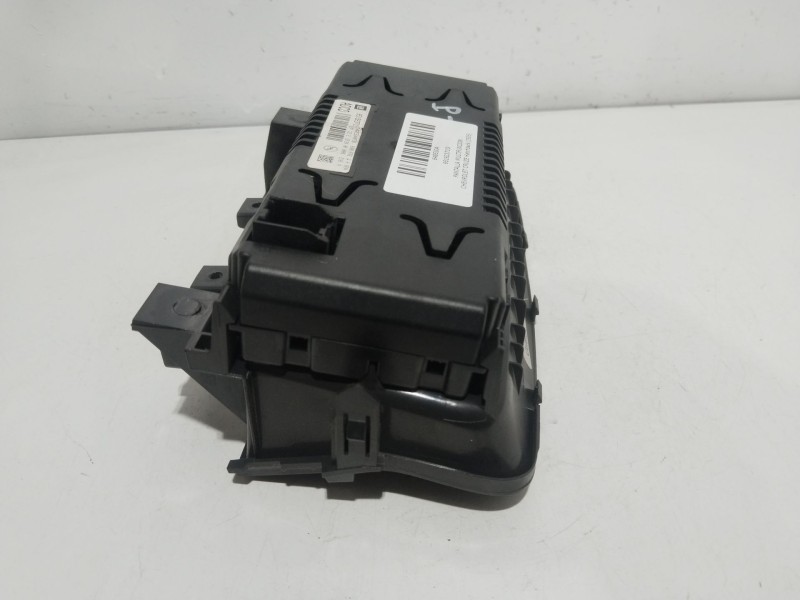 Recambio de pantalla multifuncion para chevrolet cruze hatchback (j305) 1.7 d referencia OEM IAM 95192371G  