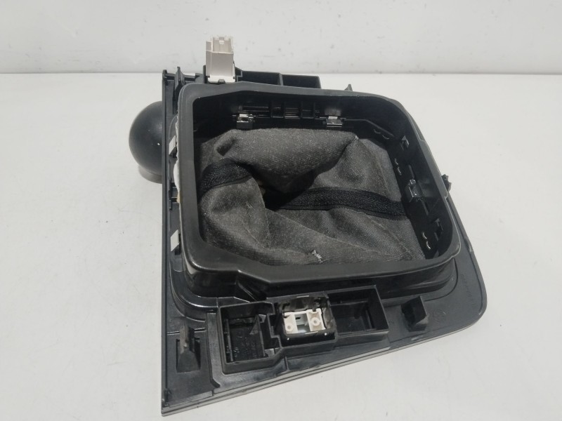 Recambio de guarnecidos palanca cambio para volkswagen passat b6 (3c2) 2.0 tdi referencia OEM IAM 3C0864263G  