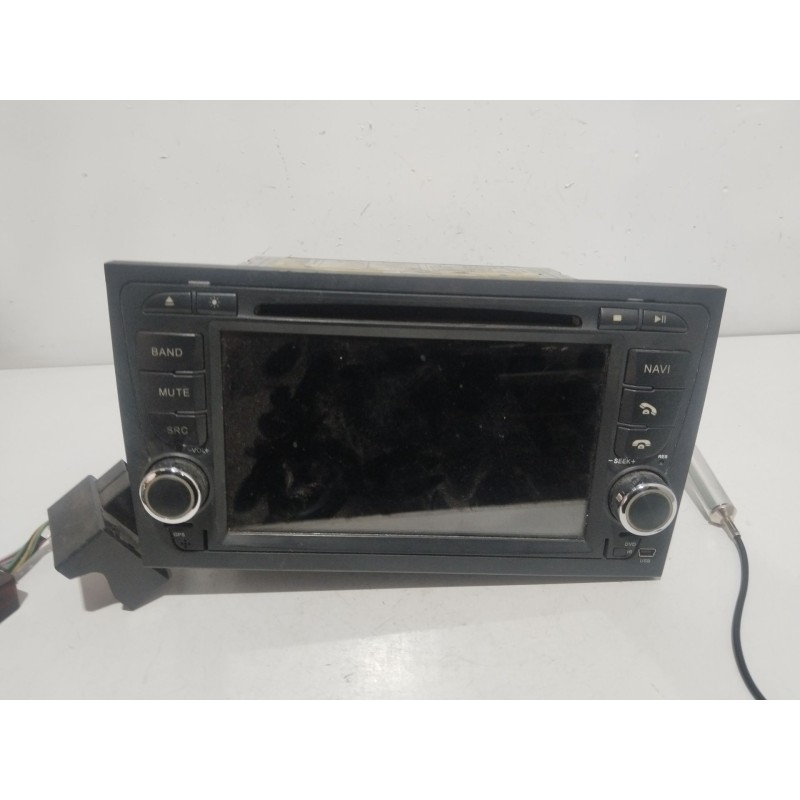 Recambio de sistema audio / radio cd para audi a4 berlina (8e) 2.0 tdi 16v (103kw) referencia OEM IAM   