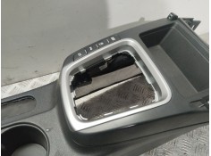 Recambio de apoyabrazos central para kia ceed tourer (cd) 1.6 crdi 136 referencia OEM IAM 84636J700   2