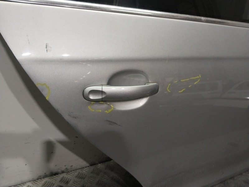 Recambio de puerta trasera derecha para volkswagen jetta iii (1k2) 2.0 tdi referencia OEM IAM 1KM833052   Recambio de puerta trasera derecha para volkswagen jetta iii (1k2) 2.0 tdi referencia OEM IAM 1KM833052