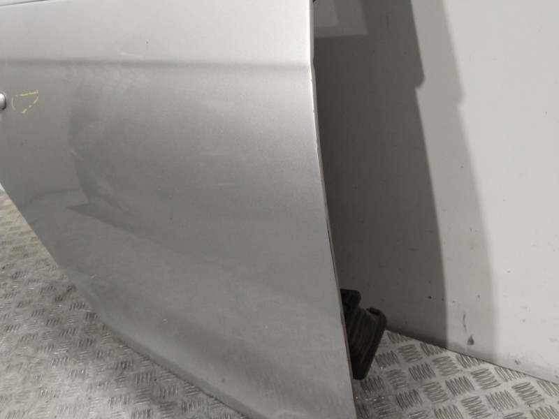 Recambio de puerta trasera derecha para volkswagen jetta iii (1k2) 2.0 tdi referencia OEM IAM 1KM833052   Recambio de puerta trasera derecha para volkswagen jetta iii (1k2) 2.0 tdi referencia OEM IAM 1KM833052