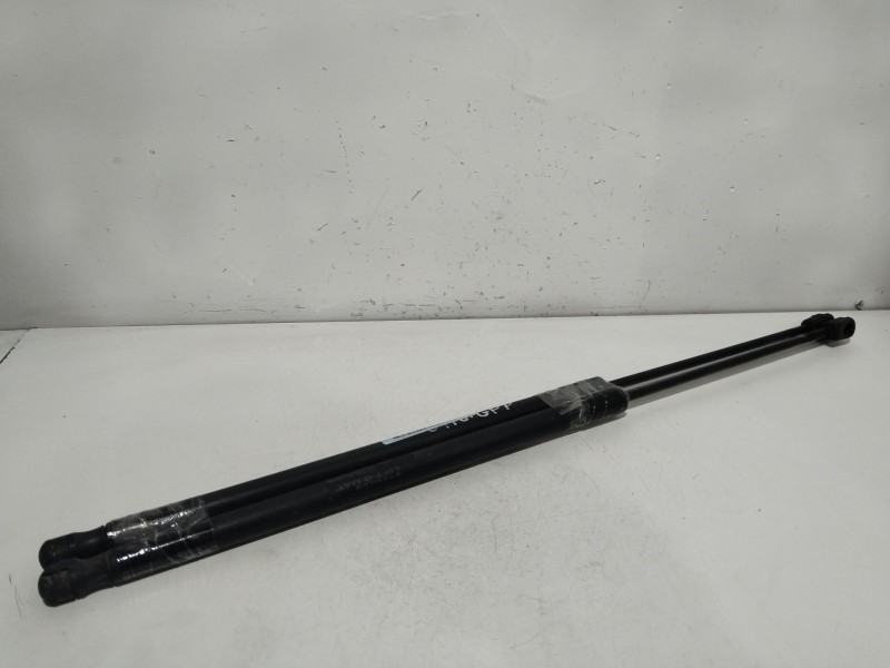 Recambio de amortiguadores maletero / porton para mercedes-benz clase clc (cl203) clc 220 cdi (203.708) referencia OEM IAM A2039