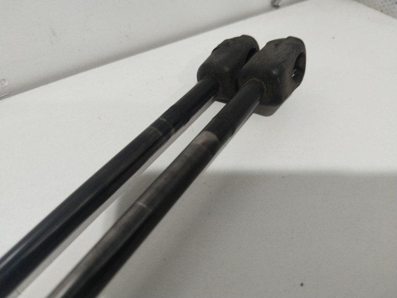 Recambio de amortiguadores maletero / porton para mercedes-benz clase clc (cl203) clc 220 cdi (203.708) referencia OEM IAM A2039