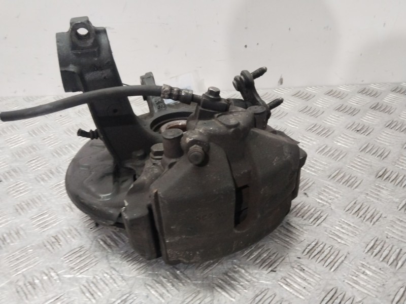 Recambio de mangueta delantera derecha para skoda rapid (nh3, nk3, nk6) 1.6 tdi referencia OEM IAM 6Q0407256S  