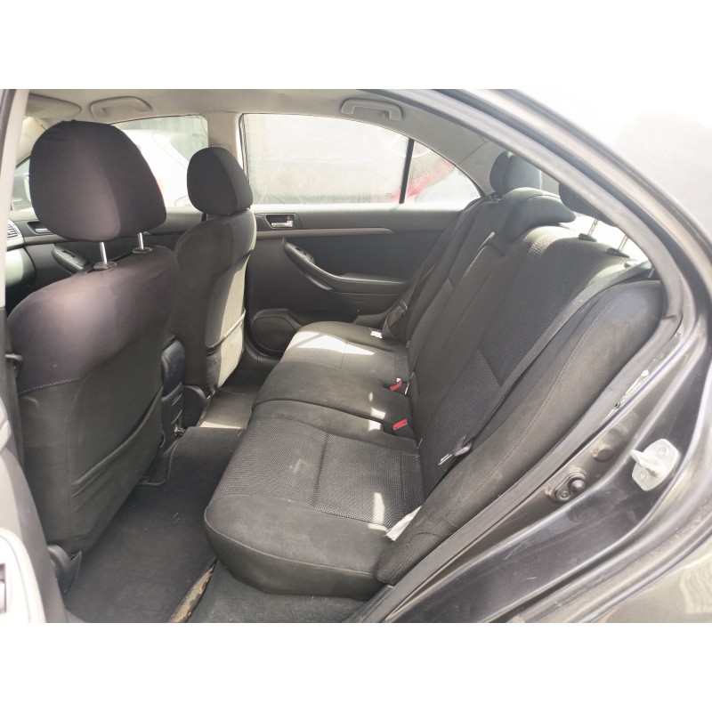 TOYOTA AVENSIS (_T25_) - imagen 5