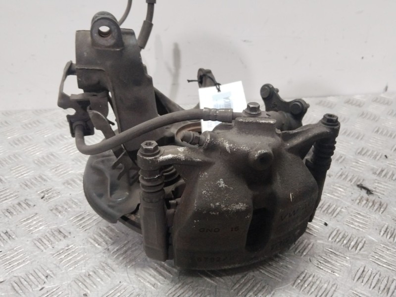 Recambio de mangueta delantera derecha para seat leon (5f1) 1.4 tgi referencia OEM IAM 5Q0407256Q  