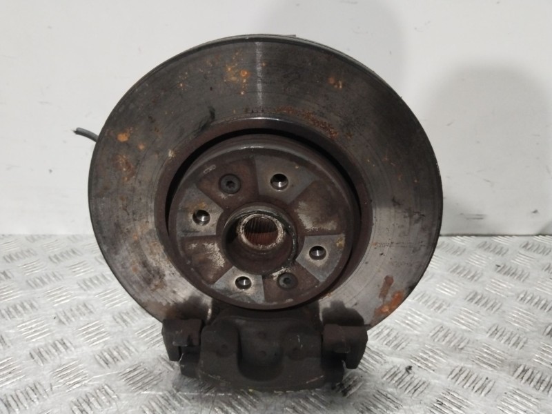 Recambio de mangueta delantera izquierda para renault grand scenic jmk4 referencia OEM IAM 8200297028  