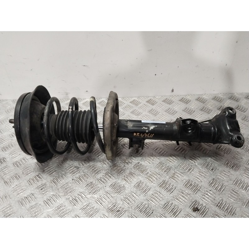 Recambio de amortiguador delantero izquierdo para mercedes-benz clase c (w203) berlina 320 (203.064) referencia OEM IAM A2033201