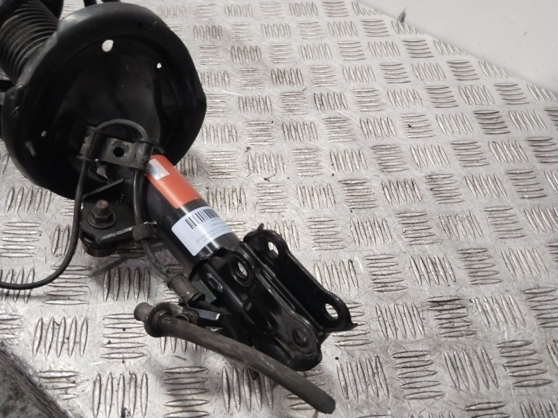 Recambio de amortiguador delantero derecho para hyundai accent iii sedán (mc) 1.6 gls referencia OEM IAM 546601E200  