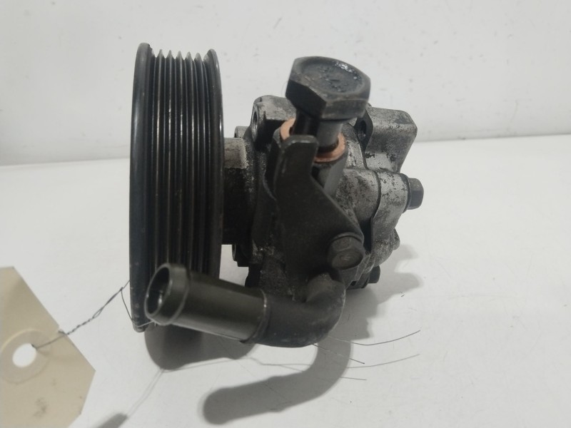 Recambio de bomba direccion para hyundai elantra (xd) 2.0 crdi comfort (5-ptas.) referencia OEM IAM 5710020200  