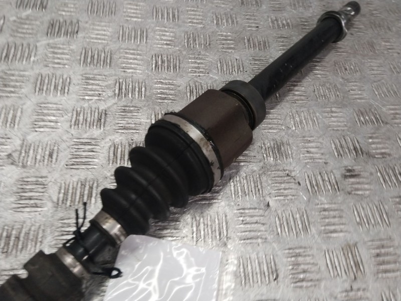 Recambio de transmision delantera derecha para nissan tiida hatchback (c11) 1.5 dci referencia OEM IAM 39100EL20B  