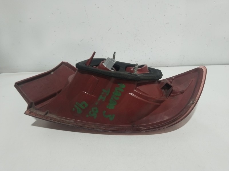 Recambio de piloto trasero izquierdo para mazda 3 sedán (bk) 2.0 (bkep) referencia OEM IAM P2688   Recambio de piloto trasero izquierdo para mazda 3 sedán (bk) 2.0 (bkep) referencia OEM IAM P2688