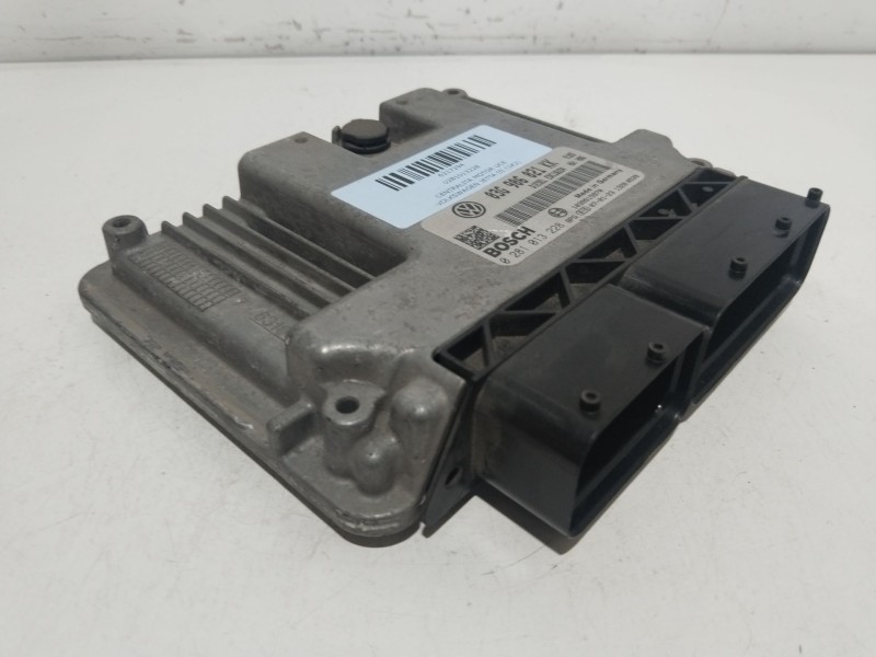 Recambio de centralita motor uce para volkswagen jetta iii (1k2) 2.0 tdi referencia OEM IAM 0281013228  