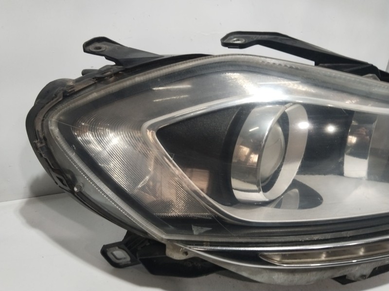 Recambio de faro derecho para lancia delta (181) gold referencia OEM IAM 51824828  