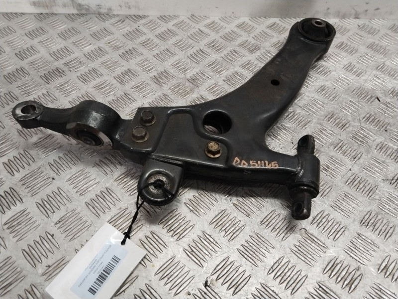 Recambio de brazo suspension inferior delantero derecho para kia opirus (gh) 3.5 referencia OEM IAM 545013F000  