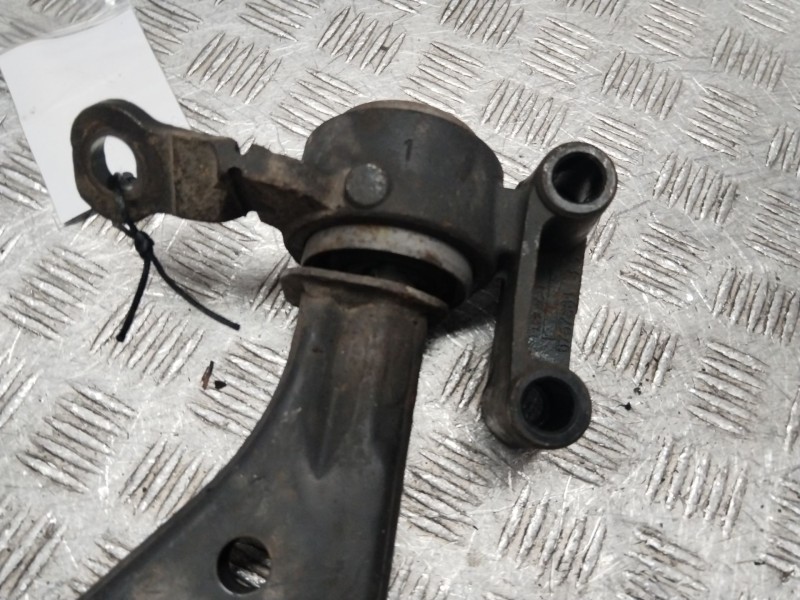 Recambio de brazo suspension inferior delantero izquierdo para mini mini (r50, r53) cooper referencia OEM IAM 31126761409  