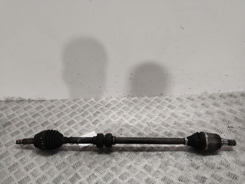 Recambio de transmision delantera derecha para kia ceed tourer (cd) 1.6 crdi 136 referencia OEM IAM 49501G4400  