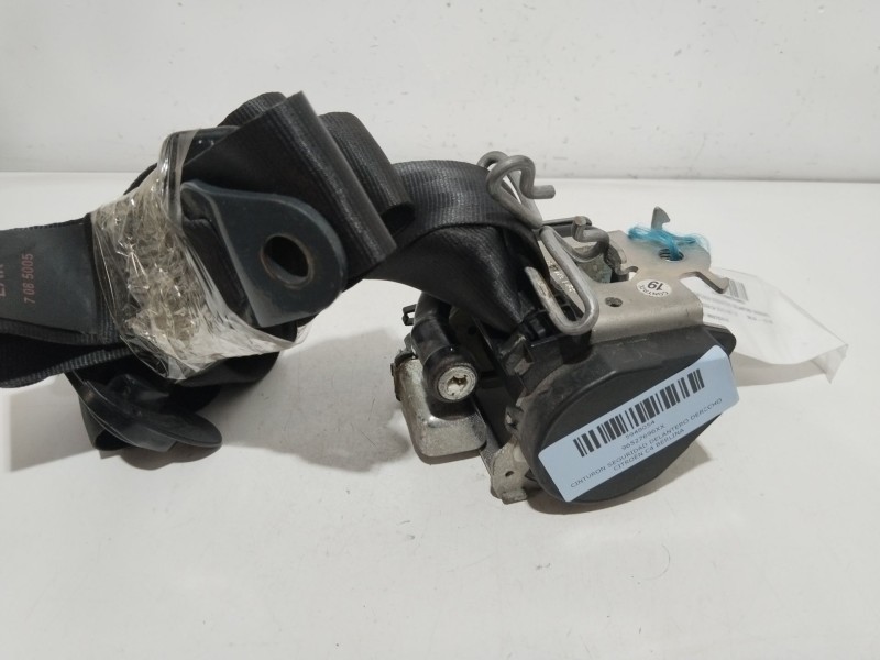 Recambio de cinturon seguridad delantero derecho para citroën c4 berlina lx referencia OEM IAM 96527696XX  