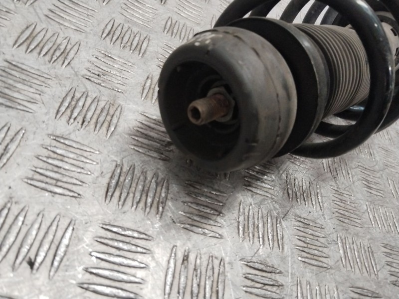 Recambio de amortiguador delantero derecho para seat leon (1m1) sport referencia OEM IAM 1J0413031C  