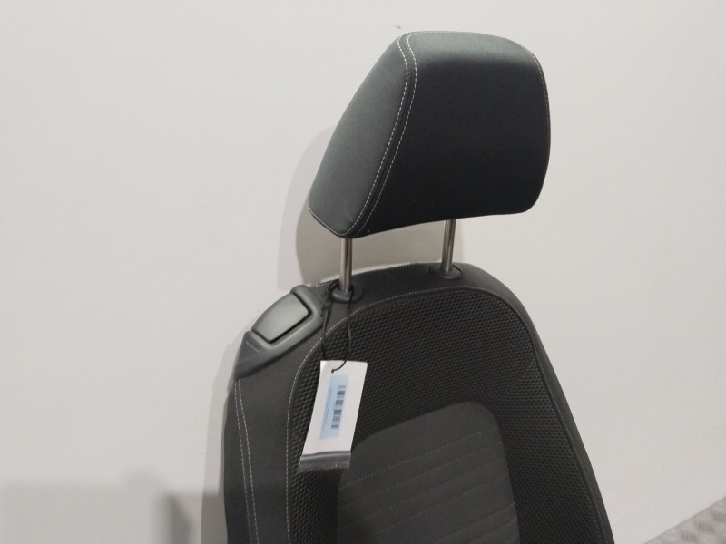 Recambio de asiento delantero derecho para volkswagen scirocco iii (137, 138) 1.4 tsi referencia OEM IAM   