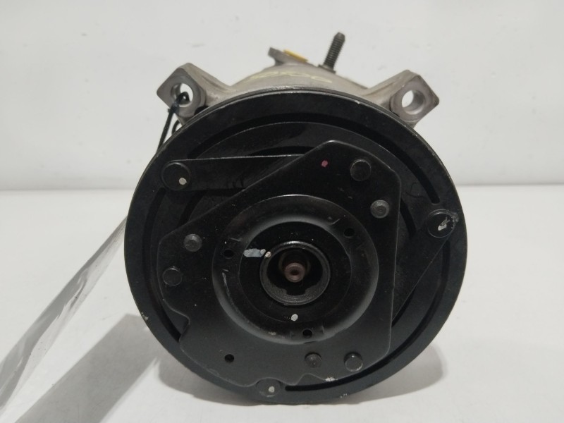 Recambio de compresor aire acondicionado para daewoo tacuma (u100) 1.6 referencia OEM IAM 715021  