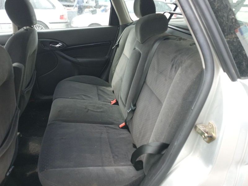 ford focus i turnier (dnw) del año 2002 ford focus i turnier (dnw) del año 2002