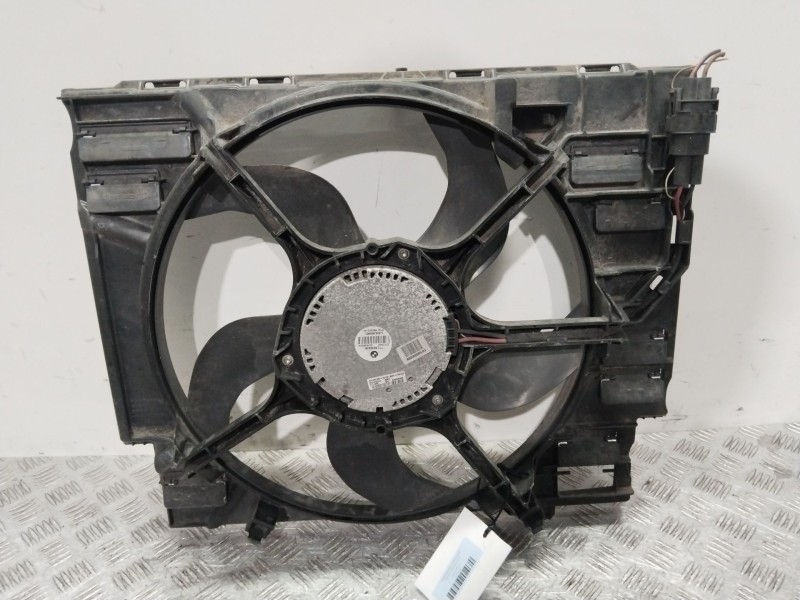 Recambio de electroventilador para bmw serie 5 berlina (e60) 520d referencia OEM IAM 7726010401  