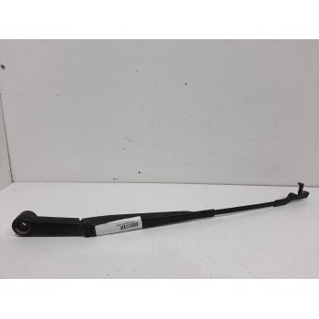 BRAZO LIMPIA DELANTERO DERECHO 6429CC 