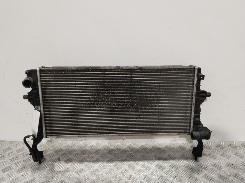 Recambio de radiador agua para kia ceed tourer (cd) 1.6 crdi 136 referencia OEM IAM 25310M6300  