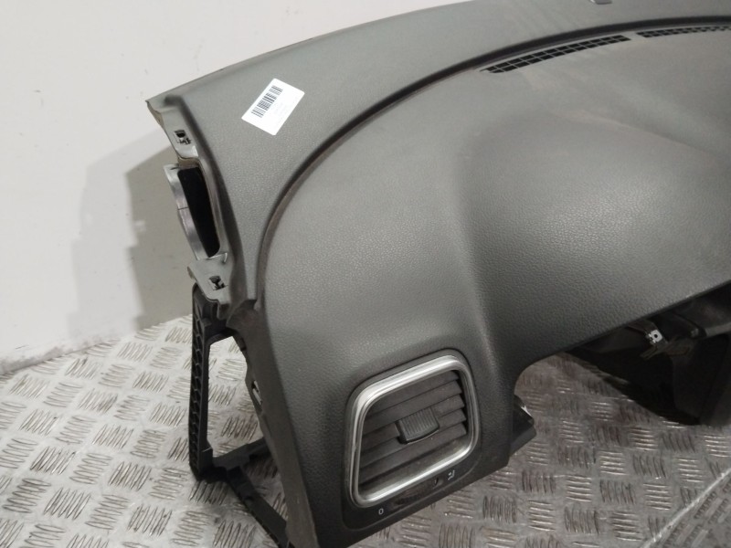 Recambio de salpicadero para volkswagen scirocco iii (137, 138) 1.4 tsi referencia OEM IAM 1Q1857001AD  