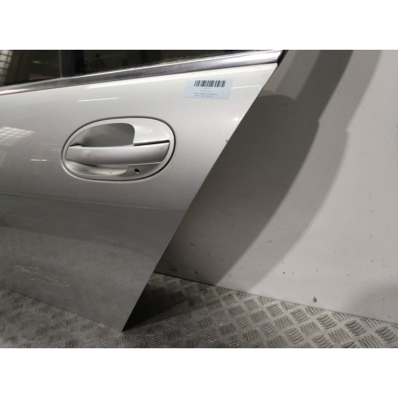 Recambio de puerta trasera izquierda para bmw 7 (e65, e66, e67) 735 i, li referencia OEM IAM 41517202083  PLATA