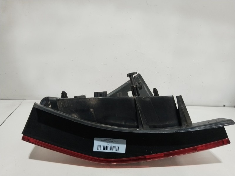 Recambio de piloto trasero izquierdo para dacia sandero ii 1.5 dci referencia OEM IAM 62421001  