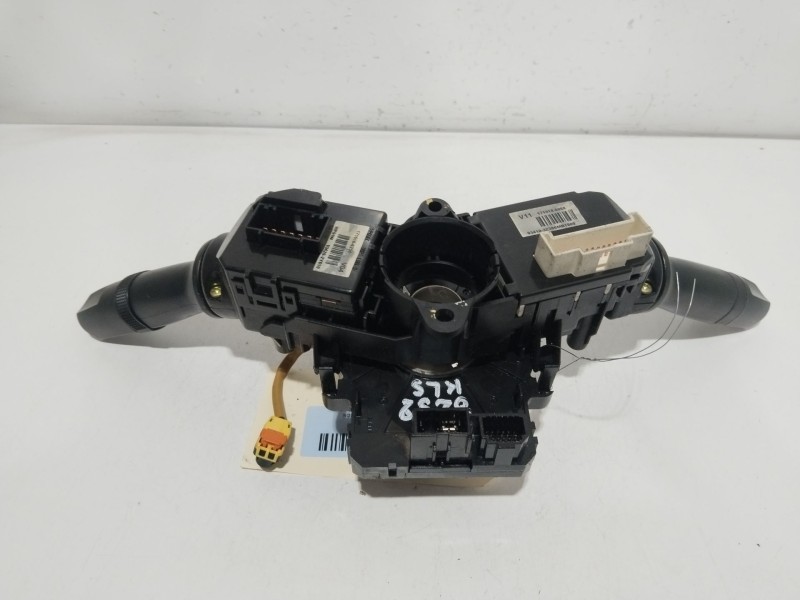 Recambio de mando multifuncion para hyundai i40 i (vf) 1.7 crdi referencia OEM IAM CSR1K700074  