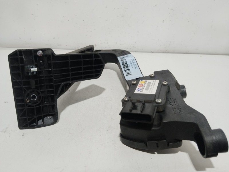 Recambio de pedal acelerador para hyundai i40 i (vf) 1.7 crdi referencia OEM IAM 327003Z000  