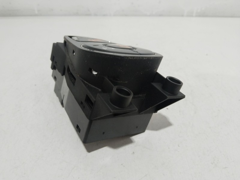 Recambio de palanca freno de mano para hyundai i40 i (vf) 1.7 crdi referencia OEM IAM 937663Z040  