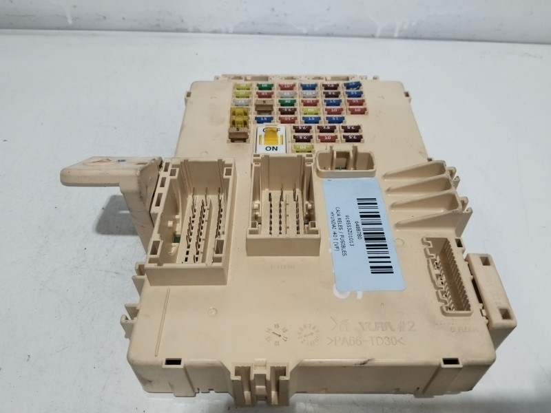 Recambio de caja reles / fusibles para hyundai i40 i (vf) 1.7 crdi referencia OEM IAM 919553Z01013  