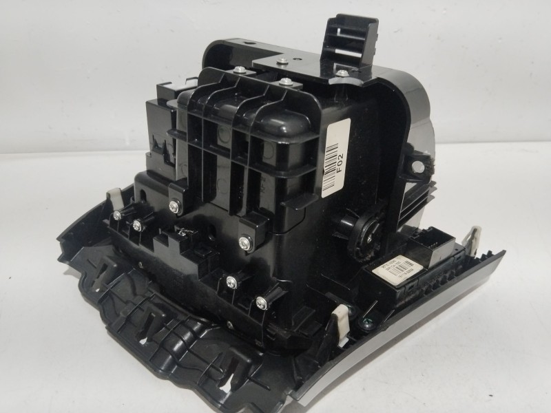 Recambio de cenicero para hyundai i40 i (vf) 1.7 crdi referencia OEM IAM 846353Z100  