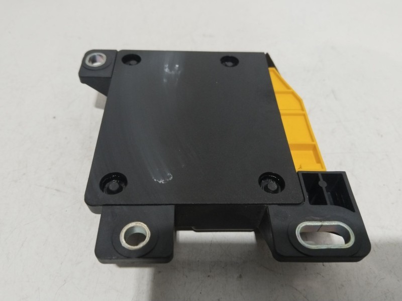 Recambio de centralita airbag para dacia sandero ii 1.5 dci referencia OEM IAM 8201163278  