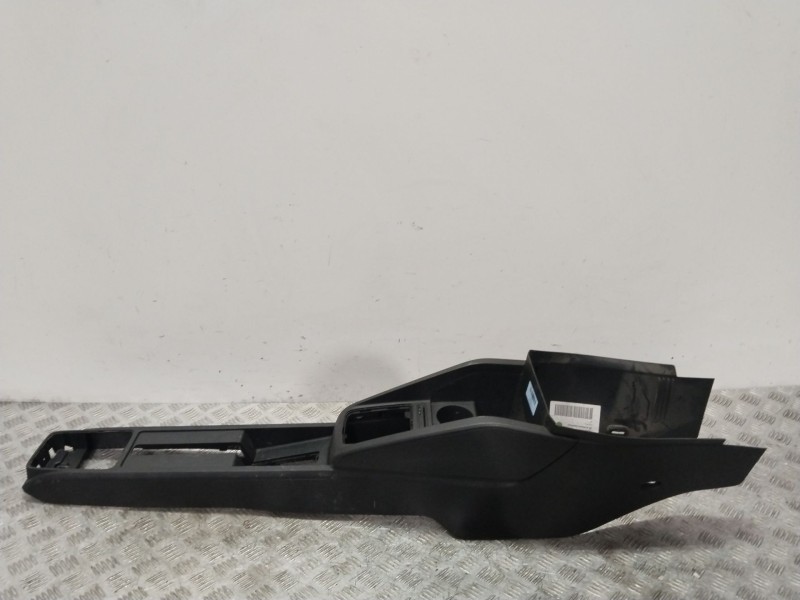 Recambio de consola central para skoda fabia iii (nj3) 1.0 referencia OEM IAM 6V0863243  