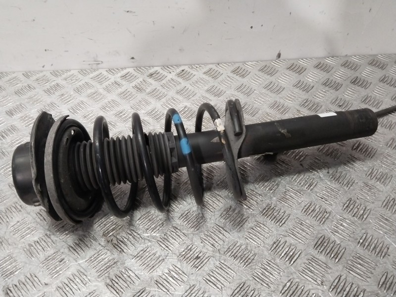 Recambio de amortiguador delantero derecho para peugeot 206 berlina x-line referencia OEM IAM 0220401  