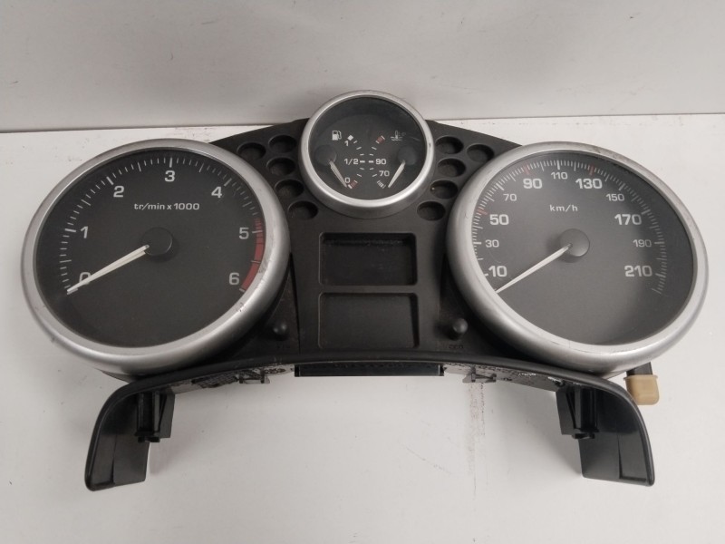 Recambio de cuadro instrumentos para peugeot 207 confort referencia OEM IAM A2c53065547  