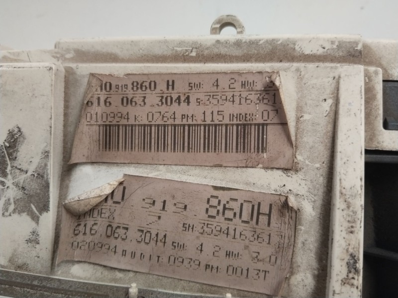 Recambio de cuadro instrumentos para volkswagen golf iii berlina (1h1) 1.9 tdi referencia OEM IAM 6160633044  