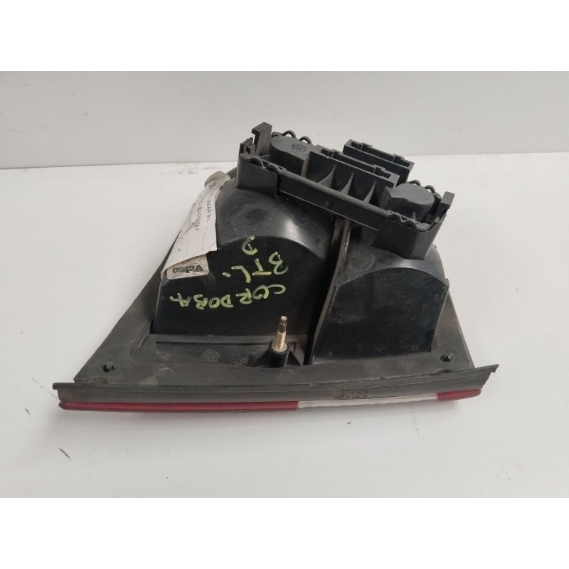 Recambio de piloto trasero derecho para seat cordoba berlina (6k2) sport referencia OEM IAM 6K5945112F  